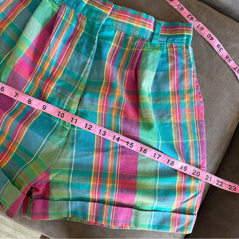 Vintage plaid shorts - Picture 3 of 9